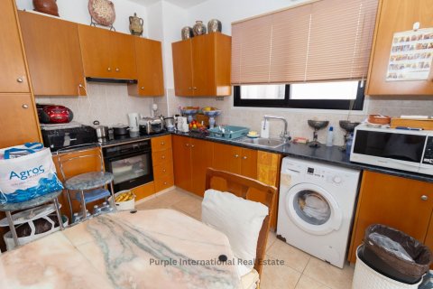 Квартира с 2 спальнями в Ларнака, Кипр № 37160 10