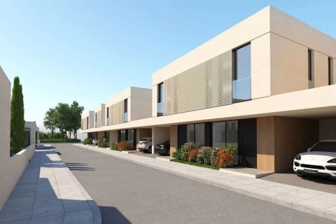 3 bedrooms Villa in Pervolia, Larnaka,  No. 41966 2