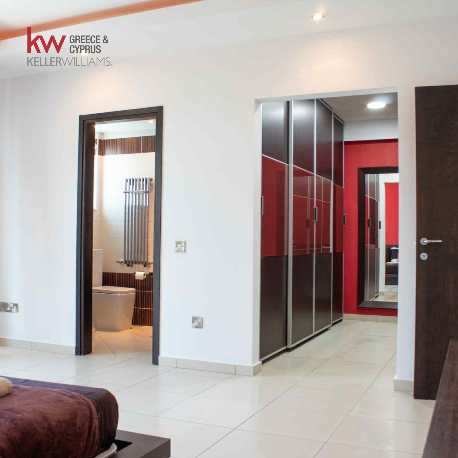 5 bedrooms Villa in Oroklini, Larnaka, Cyprus No. 39930
