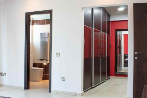 5 bedrooms Villa in Oroklini, Larnaka,  No. 39930 17