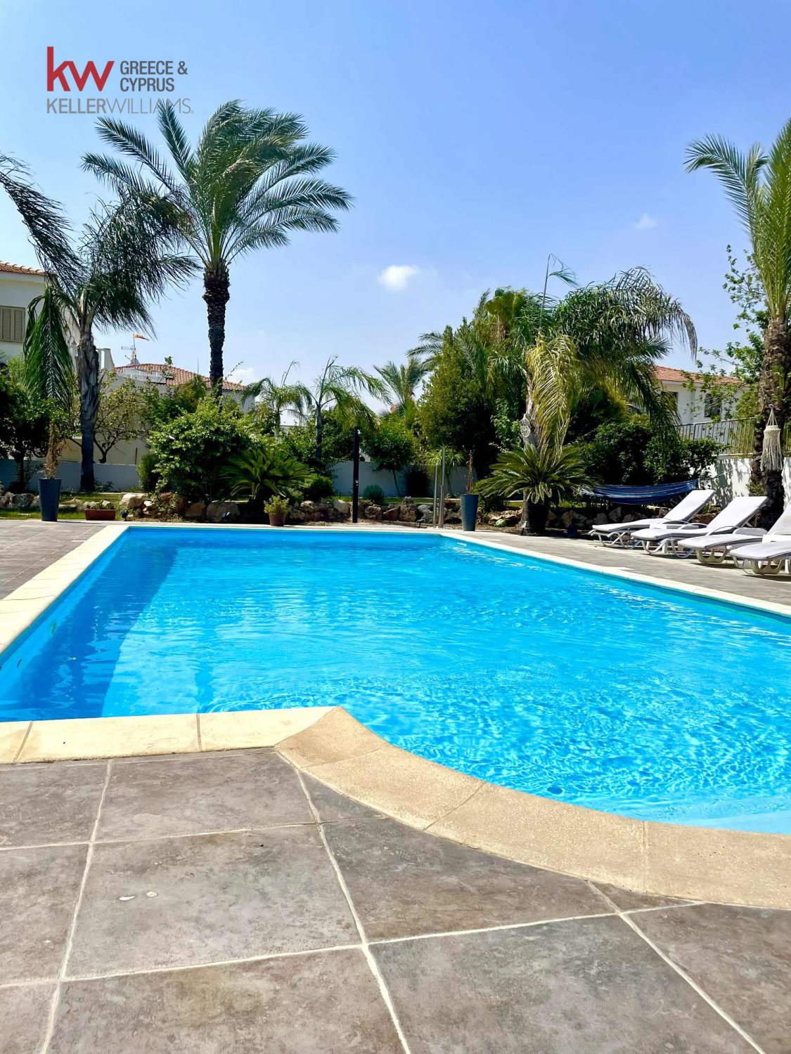 5 bedrooms Villa in Oroklini, Larnaka, Cyprus No. 39930