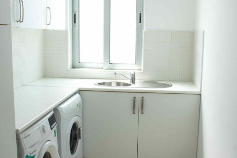 5 bedrooms Villa in Oroklini, Larnaka,  No. 39930 10