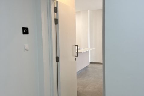 2 bedrooms Apartment in Larnaka,  No. 39933 19