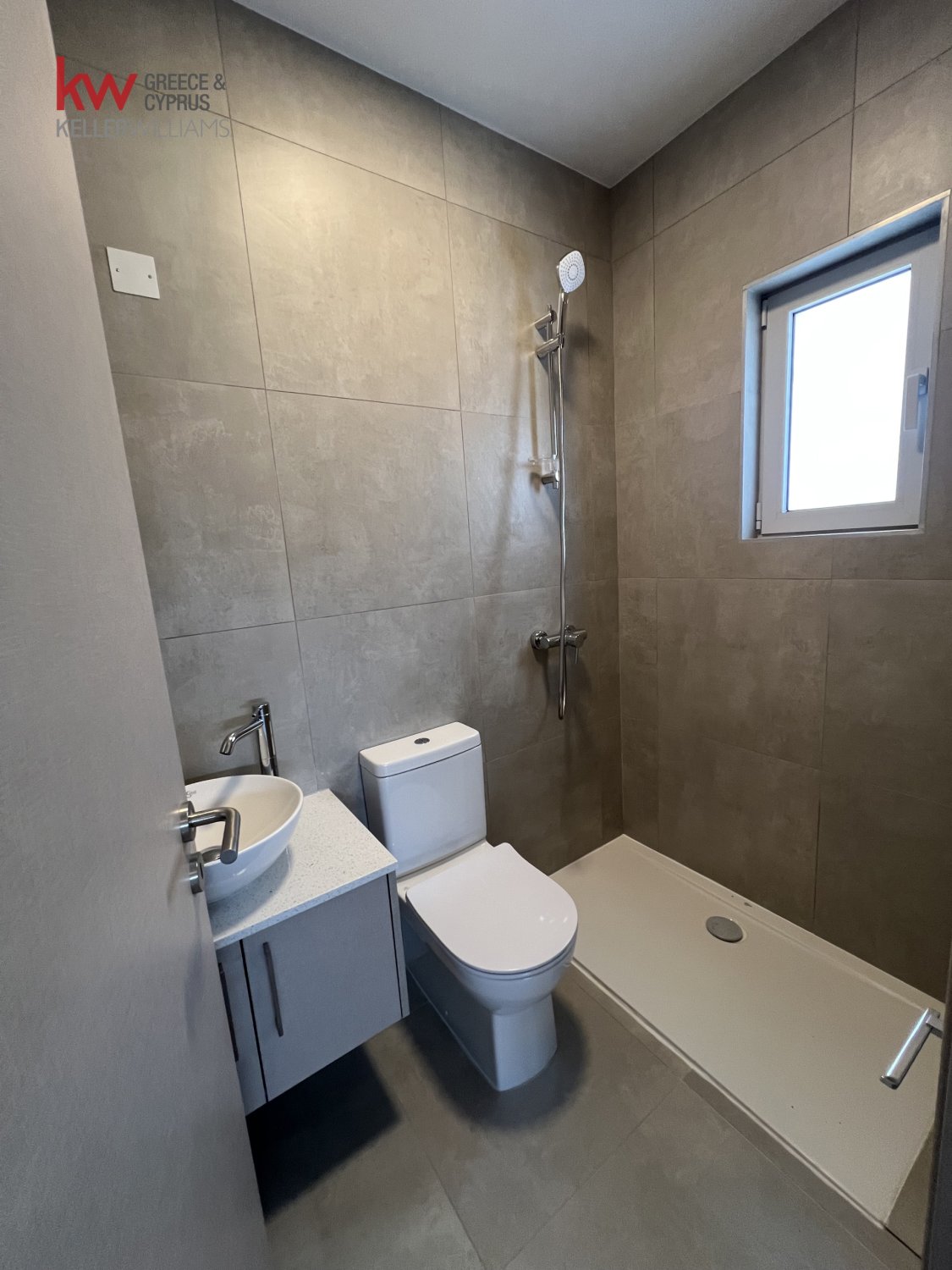 2 dormitorios Apartamento en Larnaka, Chipre No. 39933