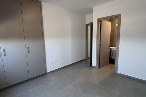 2 bedrooms Apartment in Larnaka,  No. 39933 12