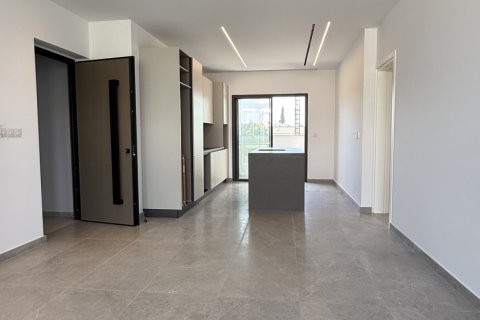 Квартира с 2 спальнями в Строволос, Никосия,  № 39931 18