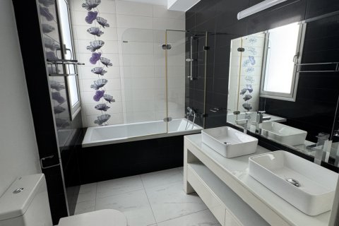 4 bedrooms Villa in Oroklini, Larnaka, No. 39929 25