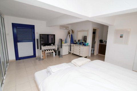 3 dormitorios Villa en Paralimni, Ammochostos, No. 57406 24