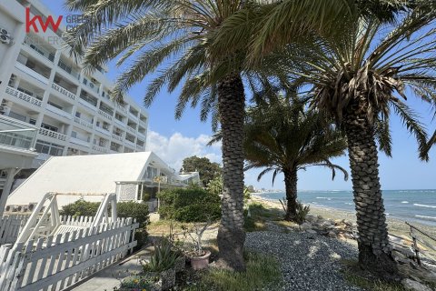 2 bedrooms Apartment in Oroklini, Larnaka,  No. 50562 2