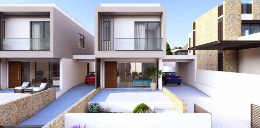 3 bedrooms Villa in Paphos,  No. 37933