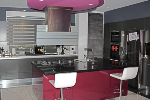 Вилла с 3 спальнями в Пафос,  № 38537 4