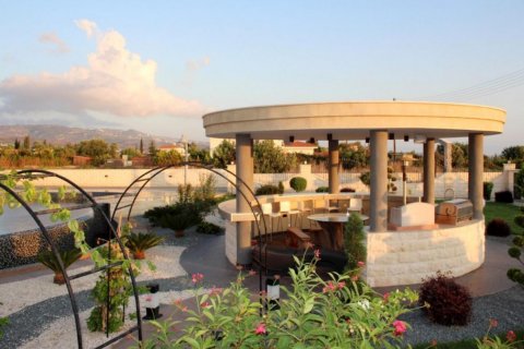 Вилла с 3 спальнями в Пафос,  № 38537 12