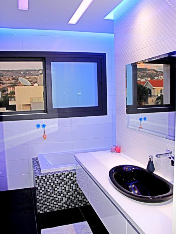 3 bedrooms Villa in Paphos, Cyprus No. 38537