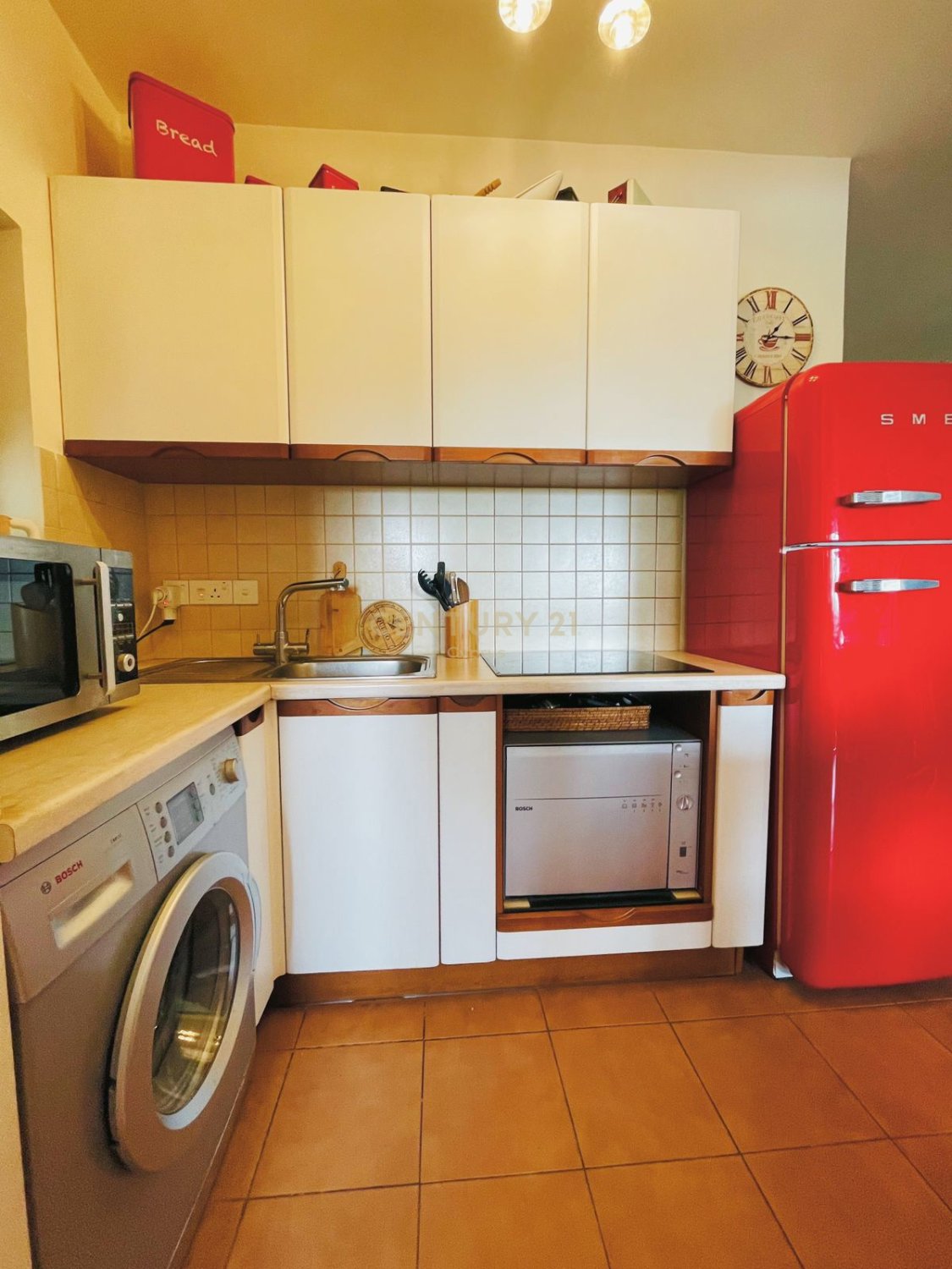 2 bedrooms Apartment in Agios Tychonas, Limassol, Cyprus No. 53400