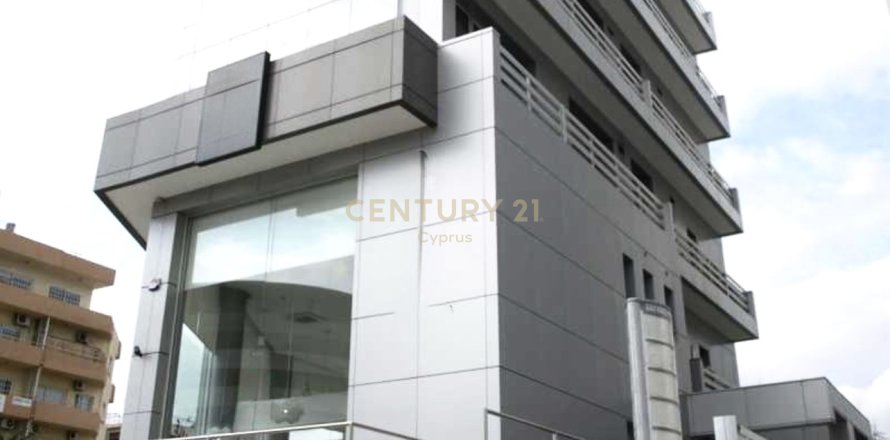 300m2 Shop in Strovolos, Nicosia, No. 54196