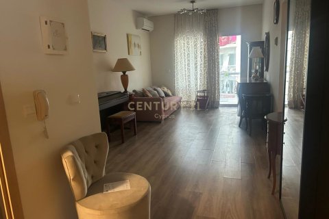 2 dormitorios Apartamento en Agios Tychonas, Limassol,  No. 57213 3
