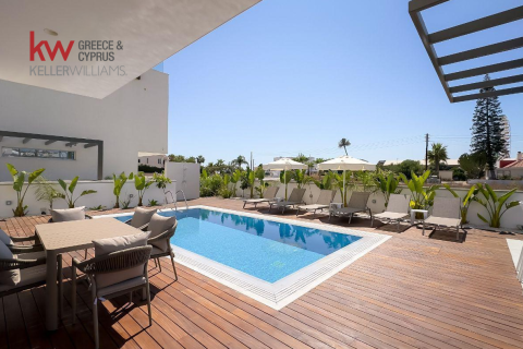 4 bedrooms Villa in Ayia Napa, Ammochostos,  No. 40472 5