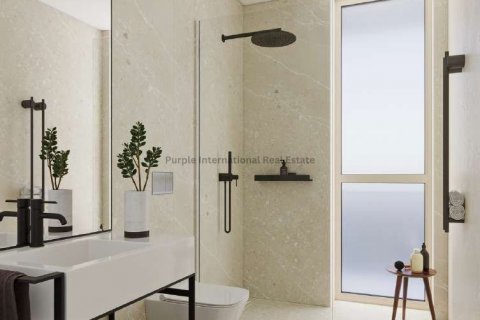 3 bedrooms Apartment in Limassol,  No. 37653 11