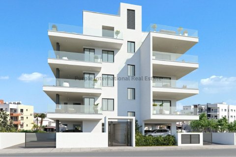 3 bedrooms Apartment in Larnaka,  No. 51236 2