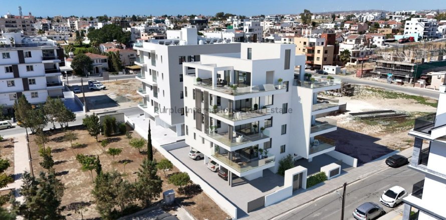 3 bedrooms Apartment in Larnaka,  No. 51236