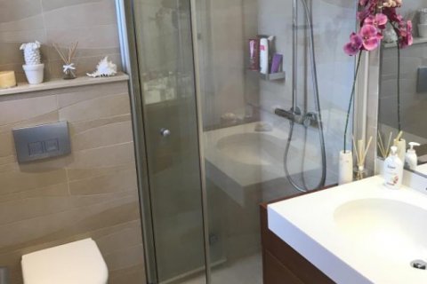 3 chambres Villa à Paphos,  No. 38429 9