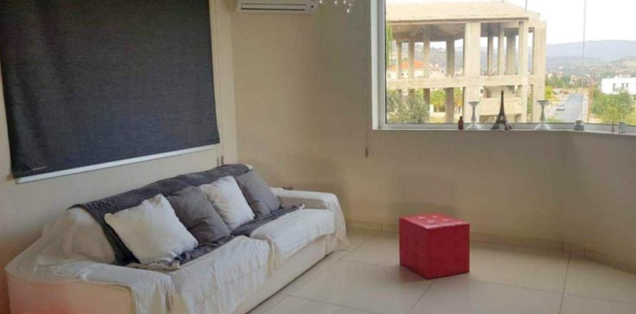 Вилла с 5 спальнями в Лимассол, Лимасол,  № 38431