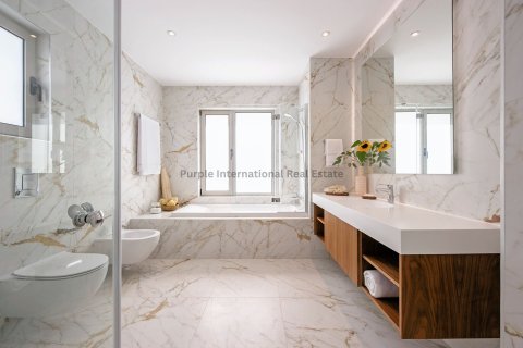 4 bedrooms Villa in Paphos,  No. 39416 11