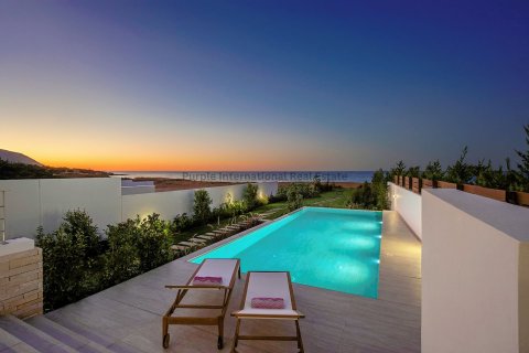 4 bedrooms Villa in Paphos,  No. 39416 4