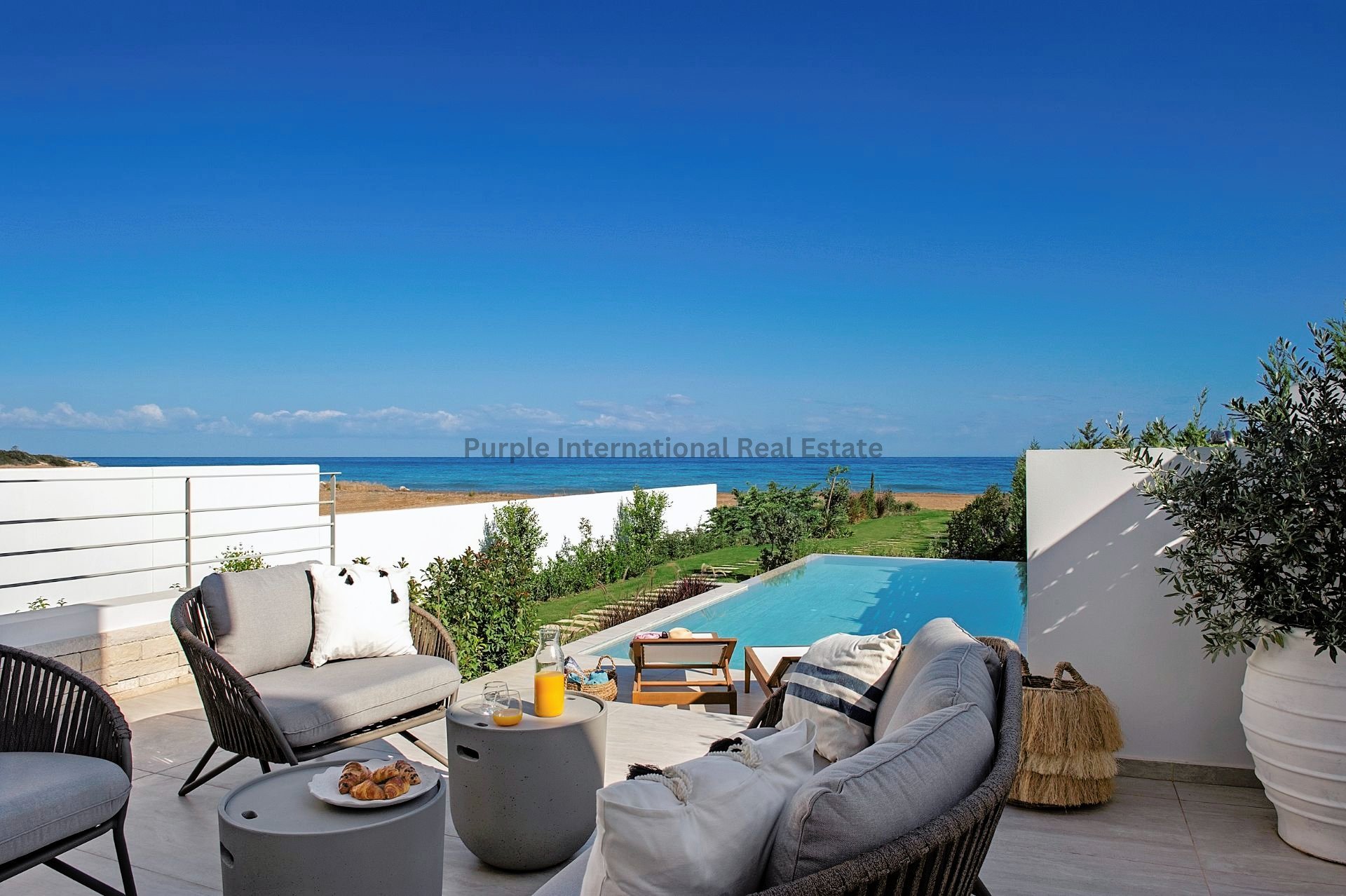 4 dormitorios Villa en Paphos, Chipre No. 39416