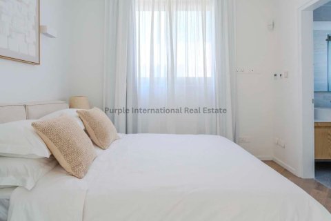 5 bedrooms Villa in Kissonerga, Paphos,  No. 39415 9