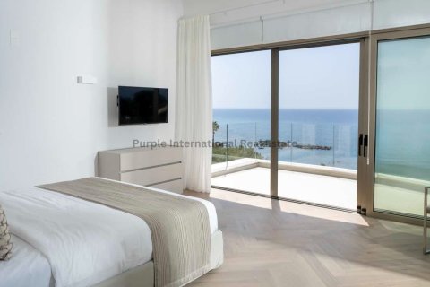 5 bedrooms Villa in Kissonerga, Paphos,  No. 39415 8