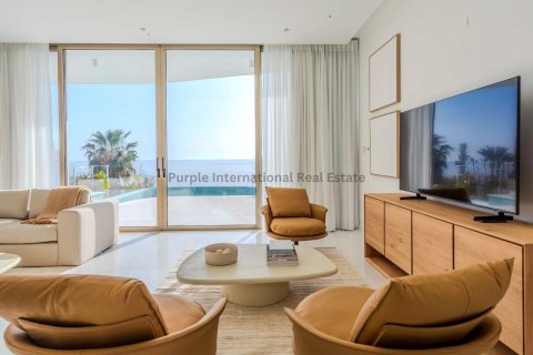 5 bedrooms Villa in Kissonerga, Paphos,  No. 39415 2