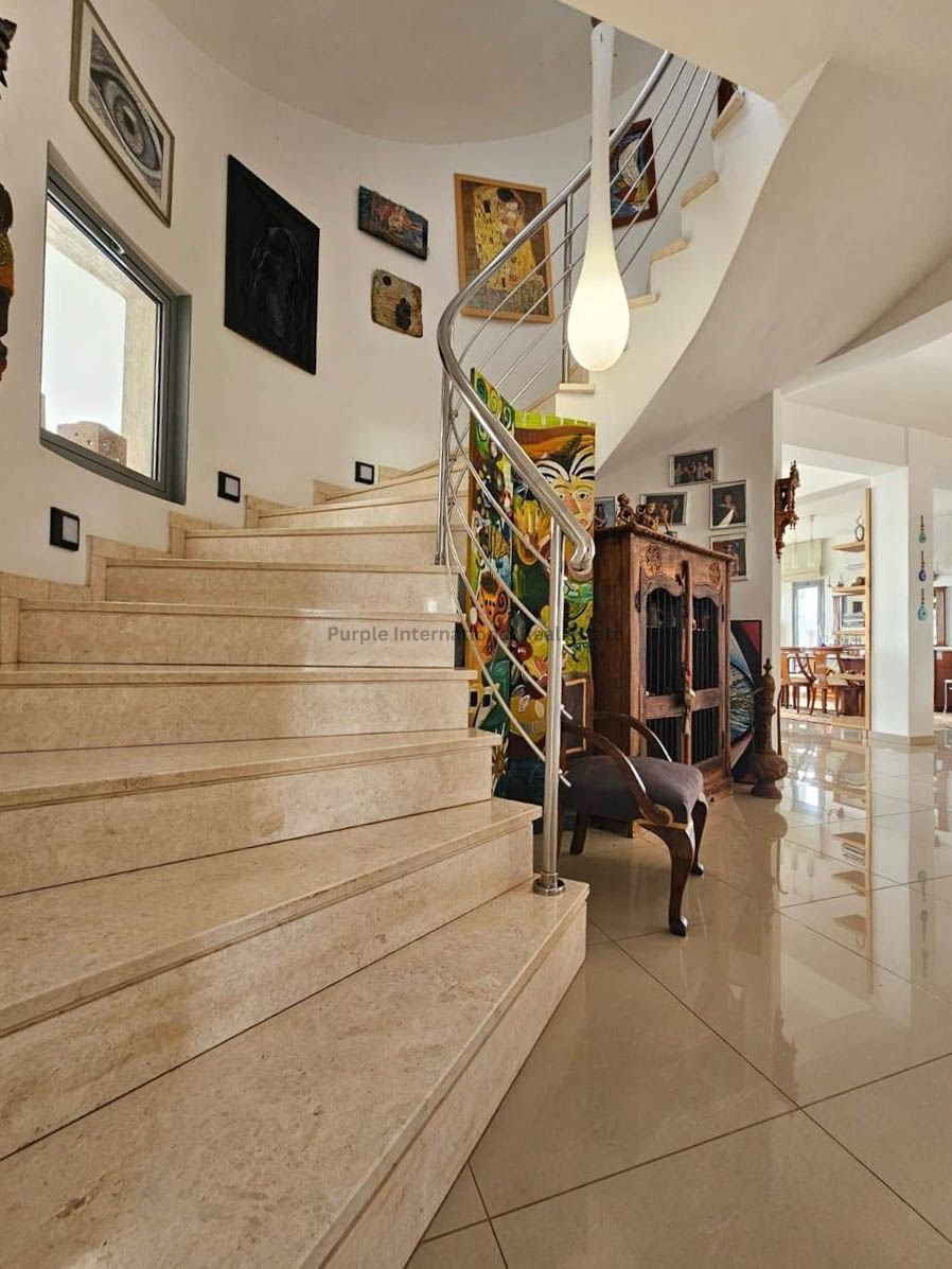 6 bedrooms Villa in Konia, Paphos, Cyprus No. 39417