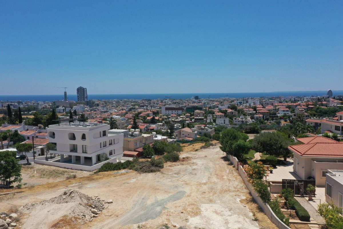 4 rooms Villa in Larnaca, Larnaka, Cyprus No. 39002