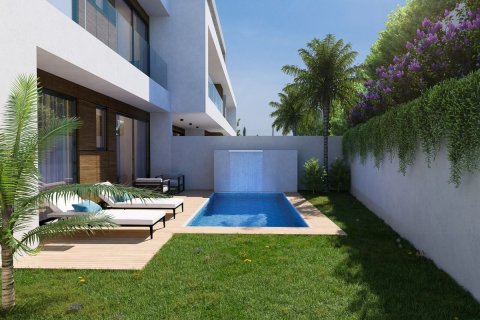4 rooms Apartment in Limassol,  No. 39004 5