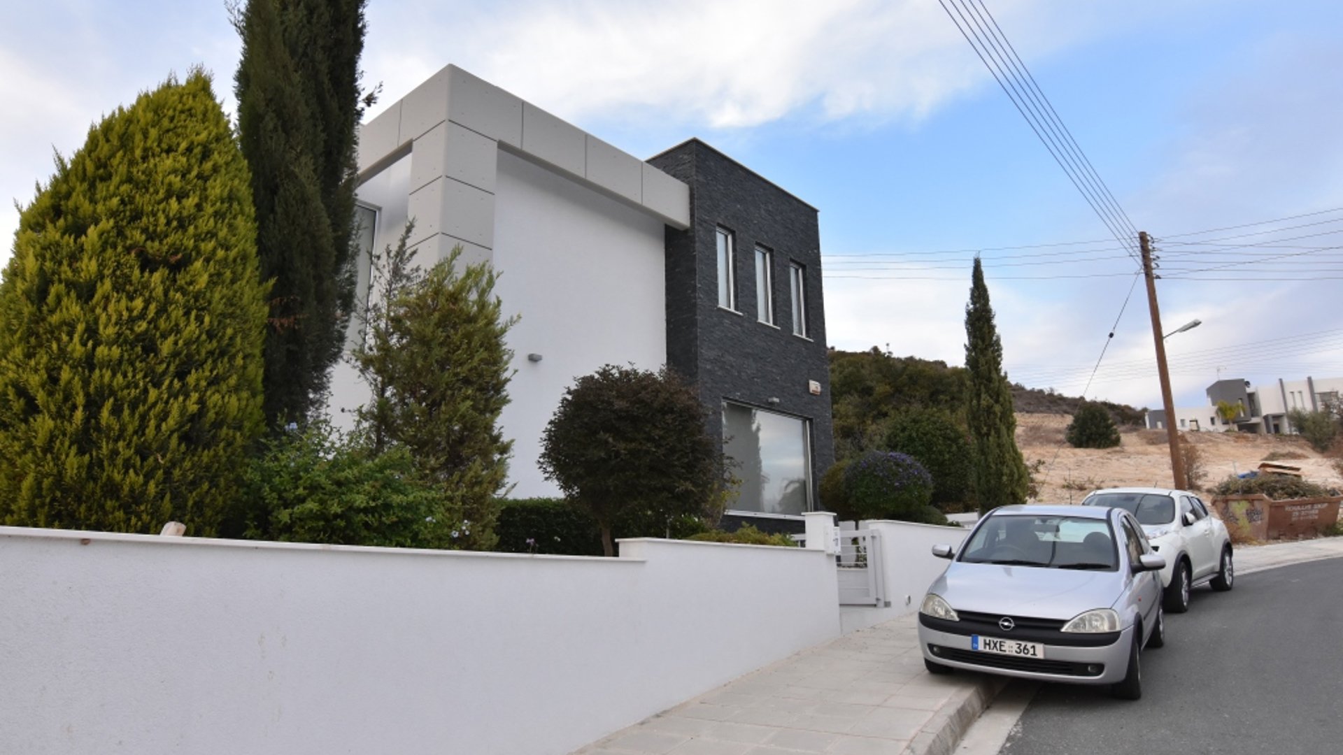 4 bedrooms Villa in Limassol, Cyprus No. 25679