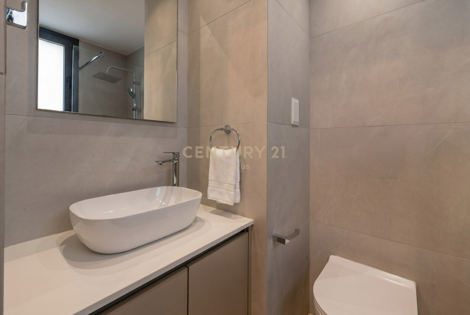 2 dormitorios Apartamento en Limassol, Chipre No. 57216