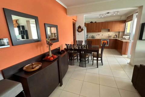 3 bedrooms Apartment in Mesa Geitonia, Limassol,  No. 57220