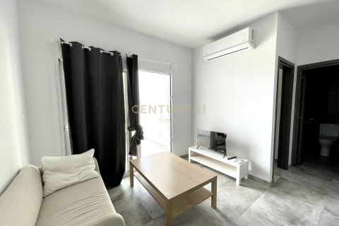 1 bedroom Apartment in Livadia, Larnaka,  No. 57221 2