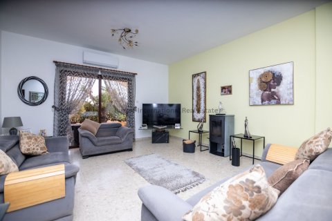3 bedrooms Villa in Frenaros, Ammochostos, Cyprus No. 37688 6