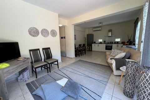 4 bedrooms Villa in Agios Athanasios, Limassol,  No. 25053 7