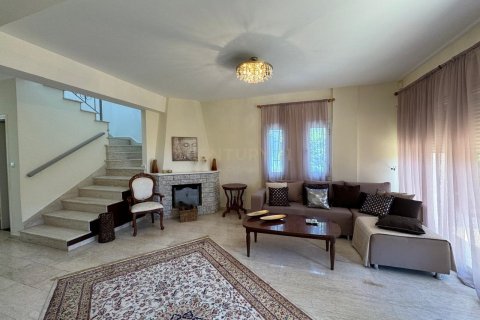 4 bedrooms Villa in Agios Athanasios, Limassol,  No. 25053 5