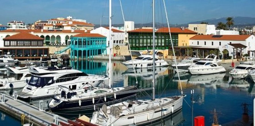 3 chambres Villa à Limassol,  No. 46147