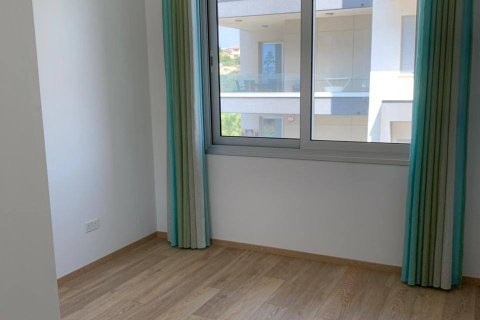 3 bedrooms Apartment in Limassol,  No. 46144 6