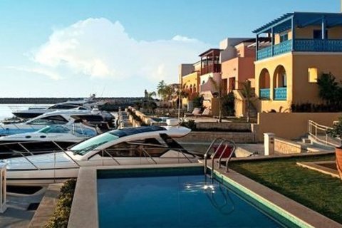 4 bedrooms Villa in Limassol,  No. 46146 2