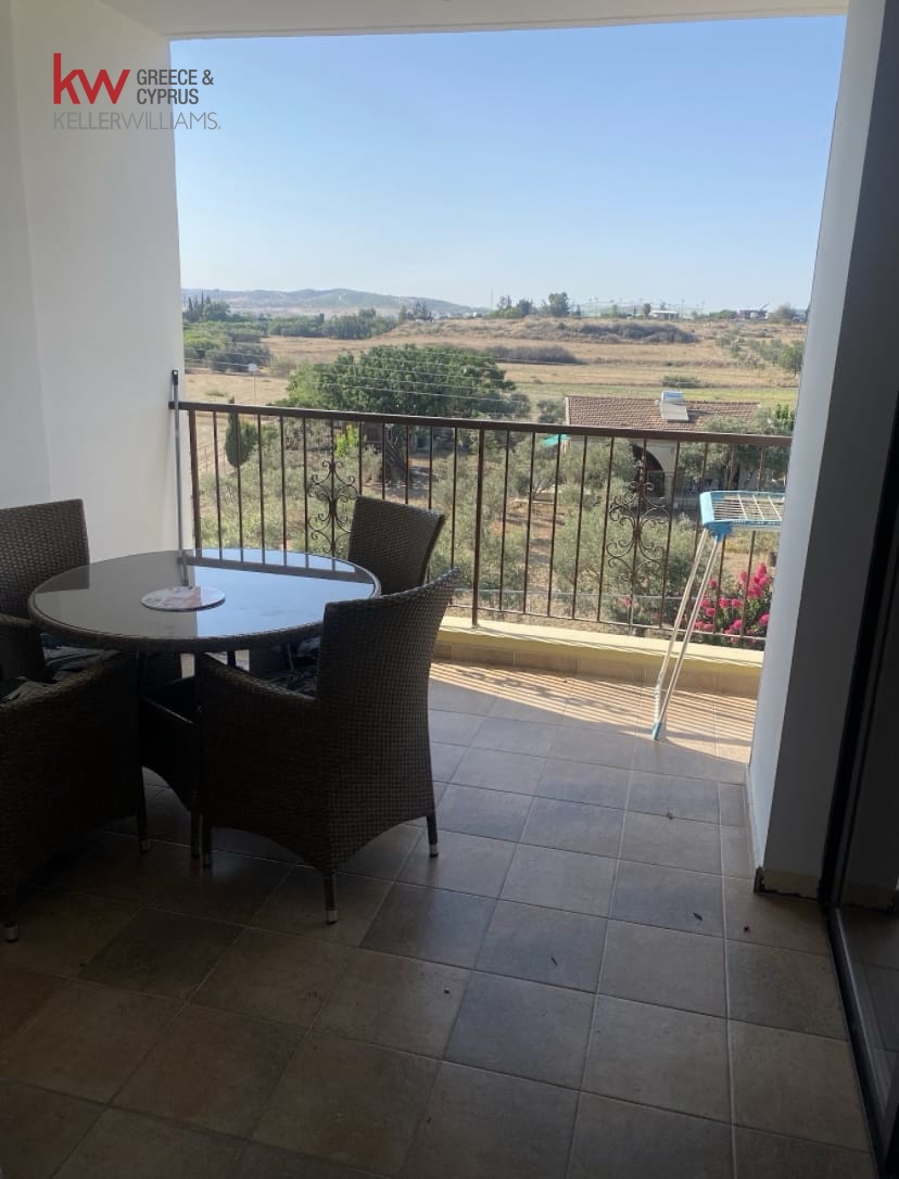 2 bedrooms Apartment in Livadia, Larnaka, Cyprus No. 39975