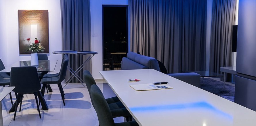 2 bedrooms Apartment in Larnaca, Larnaka,  No. 39973