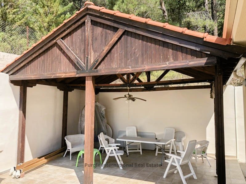 4 dormitorios Villa en Pano Platres, Limassol, Chipre No. 36205