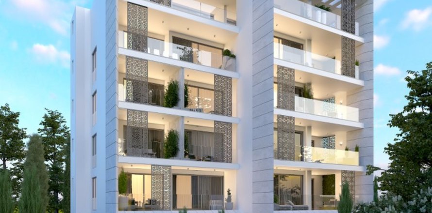 4 bedrooms Penthouse in Paphos,  No. 42640