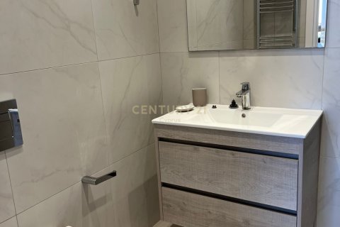 Квартира с 2 спальнями в Никосия,  № 53358 7